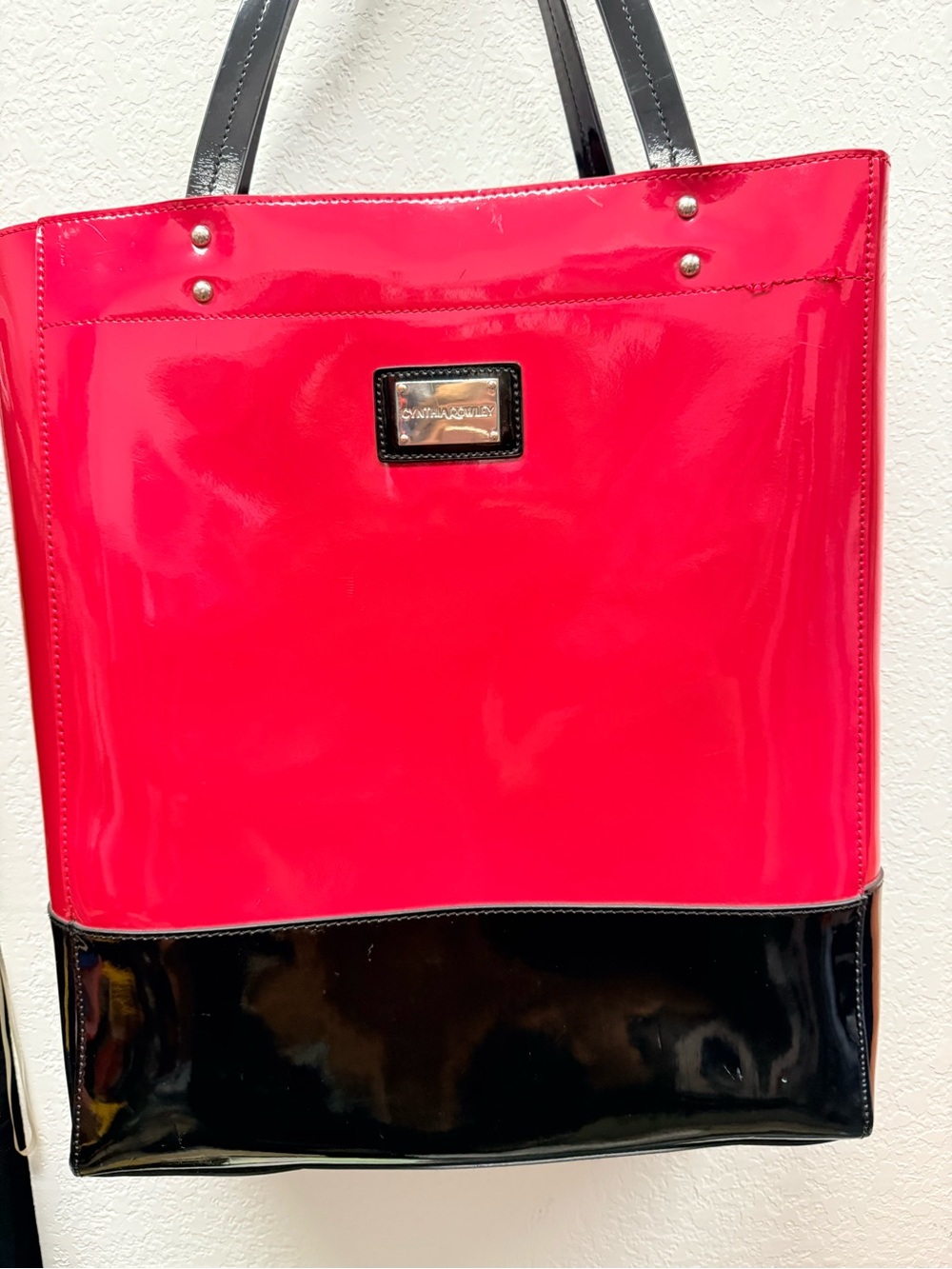 Patent Two-Tone Red and pink Tote Bag Cynthia Rowley
